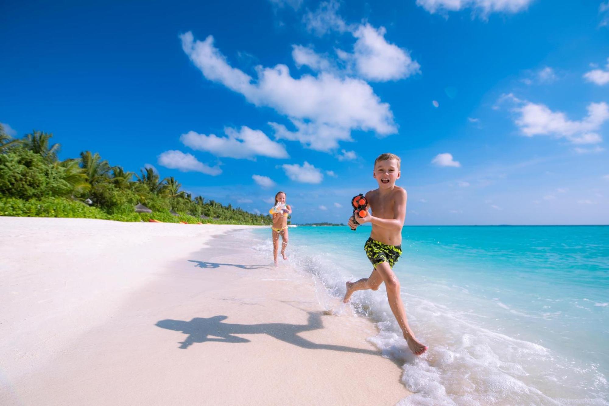 Отель Ozen Life Maadhoo Maadhoo  Экстерьер фото