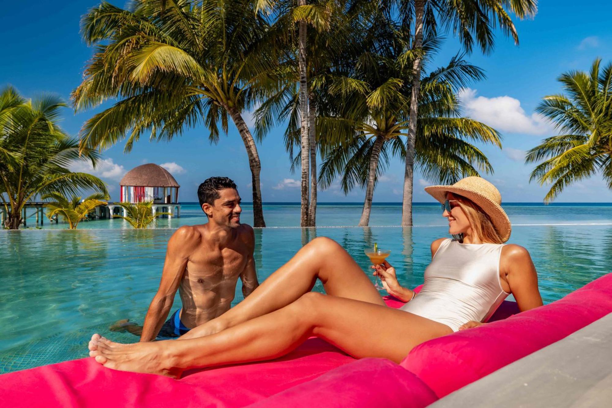 Отель Ozen Life Maadhoo Maadhoo  Экстерьер фото
