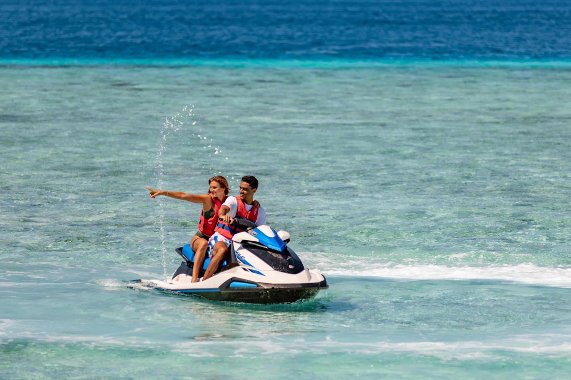 Отель Ozen Life Maadhoo Maadhoo  Экстерьер фото
